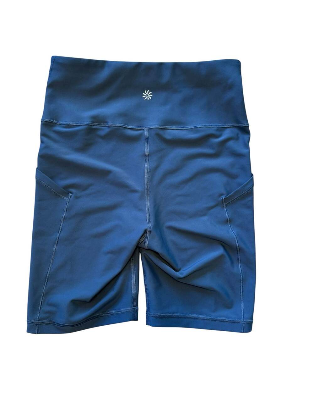 Athleta Salutation Stash Biker Shorts with Pockets Blue